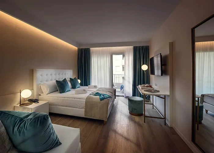 Szálloda Astoria 3*